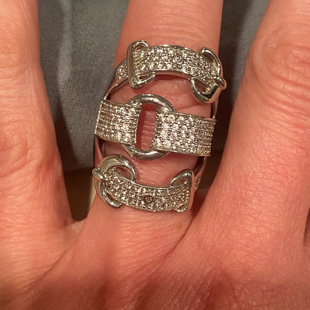 Size 6 ring with cz Knuckle ring